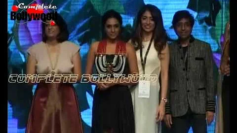 Model Walks The Ramp For at IIJW  2015 Day 2 Part  1