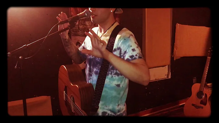 Nick DiMattia - A cappella Loop cover live using t...