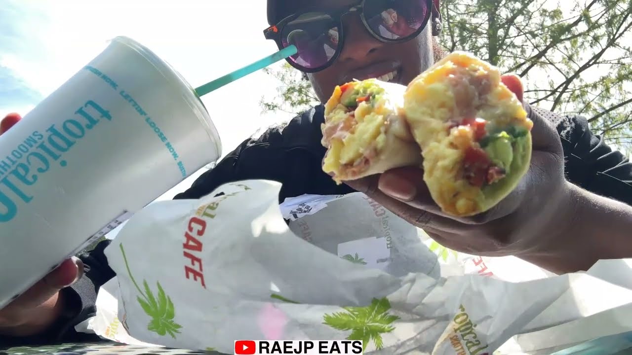 EATING ASMR 먹방 BREAKFAST BACON EGG CHEESE BURRITO & GREEN SMOOTHIE ASMR MUKBANG 먹방 REAL EATING SOUND