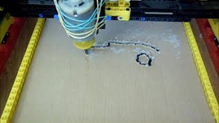 LEGO Mindstorms - CNC Cutting machine