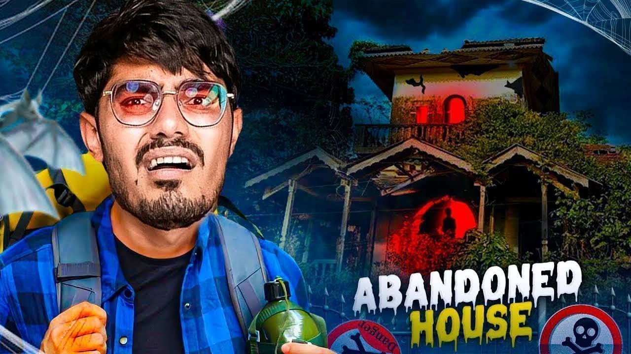 Visiting a Haunted Fort at Night   रात को भूतिया किले पे चढ गए😱   फिर भागना पड़ा
