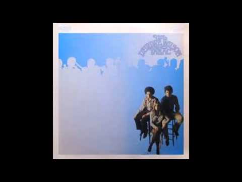 Regardez The Deirdre Wilson Tabac   Get back (Lennon - McCartney) sur YouTube