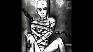Fall Prey-Chains
