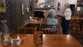 Cracker Barrel waitress retires after 40 years