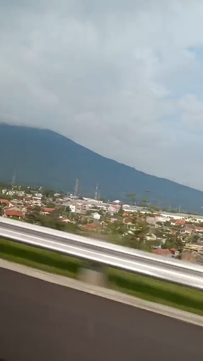 pemandangan indah tol semarang bawen ll view gunung ungaran #view #travelvlog #shorts