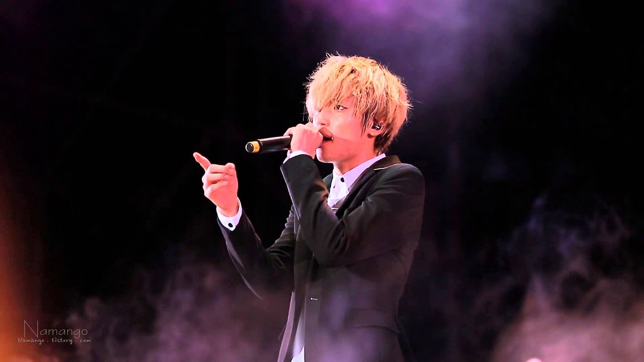 131109 TEENTOP Taiwan Concert 손등이 스친다 (니엘)