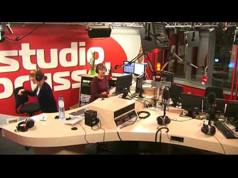 عمر سليمان اغنية وينو وينو على راديو بروكسل من بلجيكا Omar Sulaiman On Brussel Radio Studio 