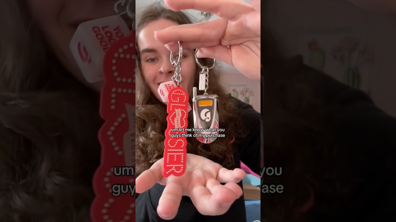 GLOSSIER LA AND LAS VEGAS KEYCHAIN HAUL ✨