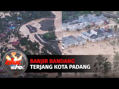Momen Dramatis Evakuasi Banjir Padang, Petugas Nyaris Terseret Arus | Hot Shot
