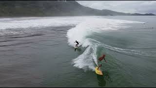 Three surfers walk into a hostel: Osa Surfing