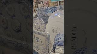Shopping for beautiful party supplies #partysupplies #giftideas #homegoods #papergoods
