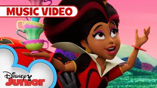 A Royally Mad Tea Party Alices Wonderland Bakery