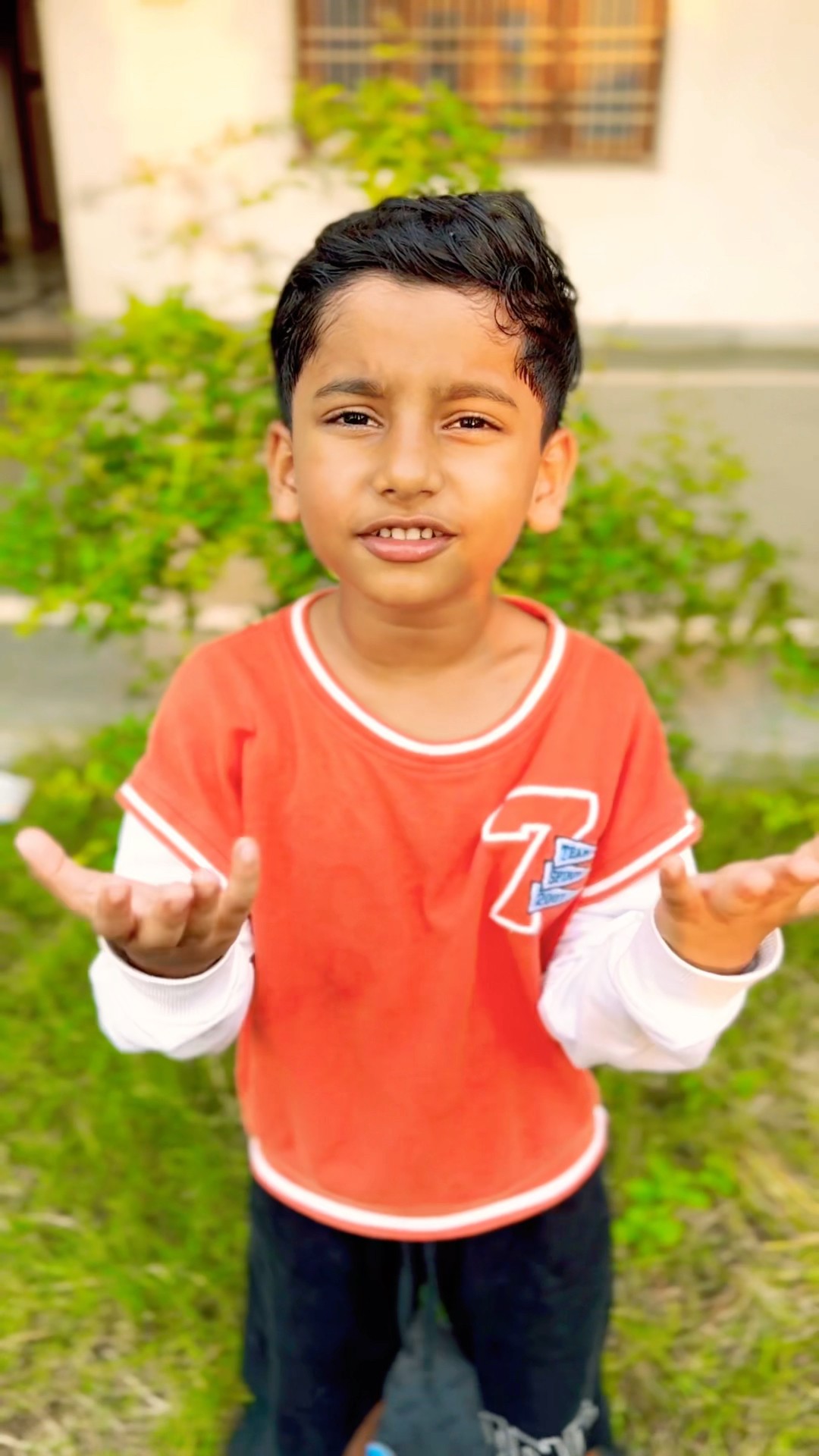 Anant ko or chahiye iphone ? ??