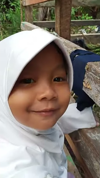 Diva di kandang kambing