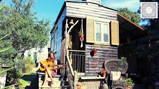 Музыкант построил Tiny House всего за 5000 евро