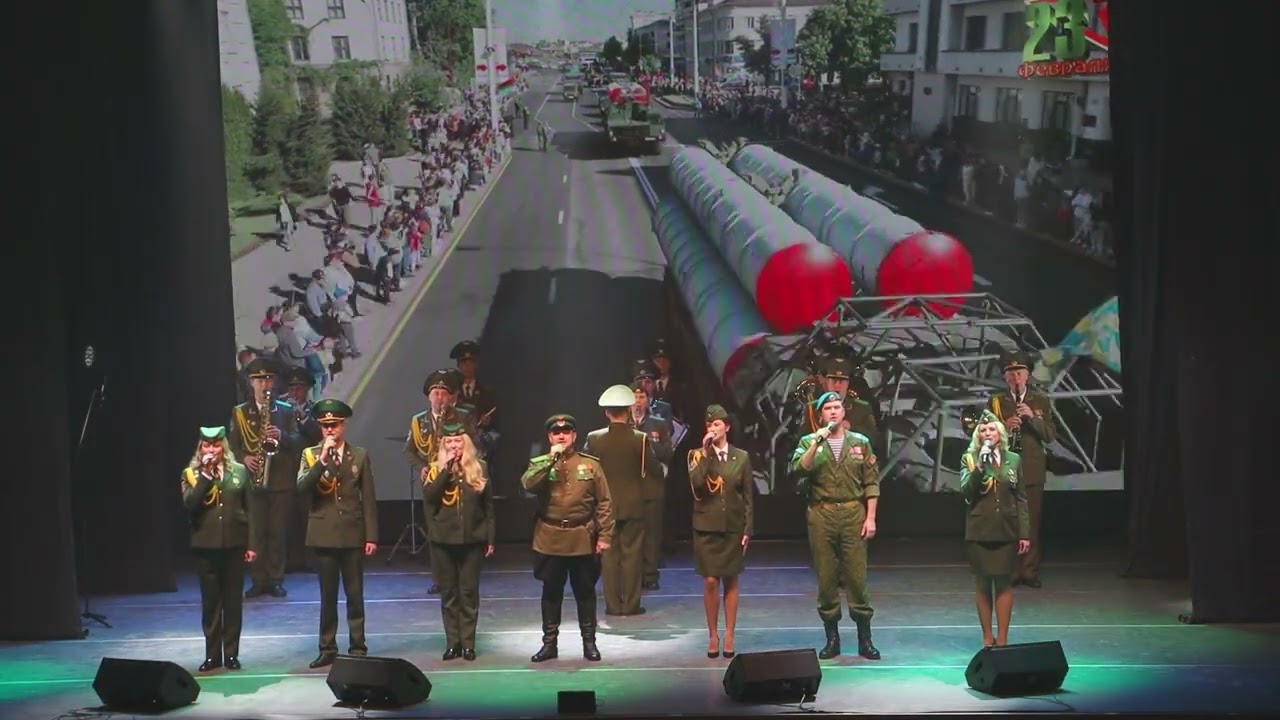 «Несокрушимая и легендарная» – марш Советской Армии в исполнении военного оркестра 38 й бригады