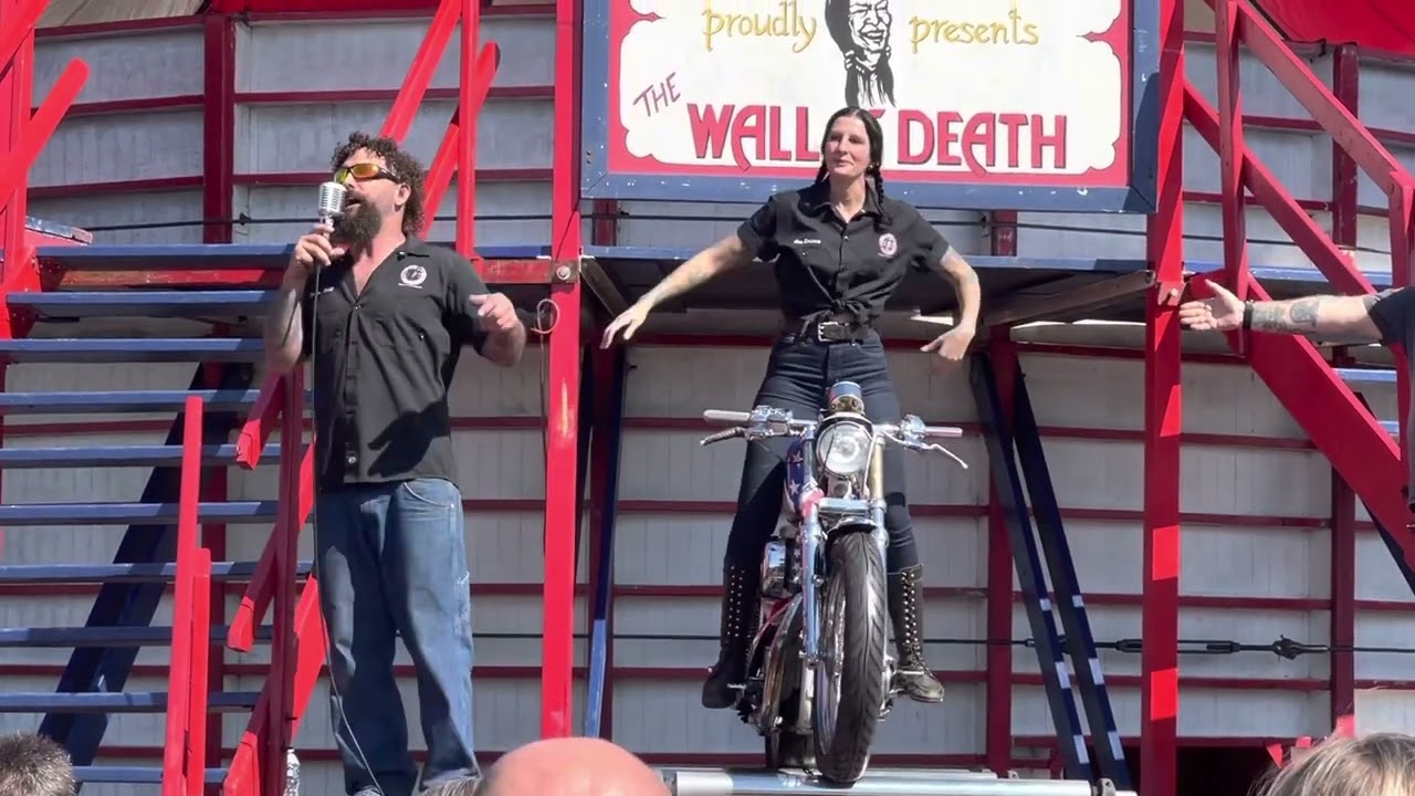 Classic Midway: Wall Of Death, American Motor Drome Company - YouTube