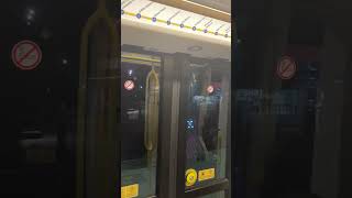 G:link, Bombardier Flexity 2 - Arriving Surfers Paradise Stop SB (Gold Coast Light Rail, Interior)