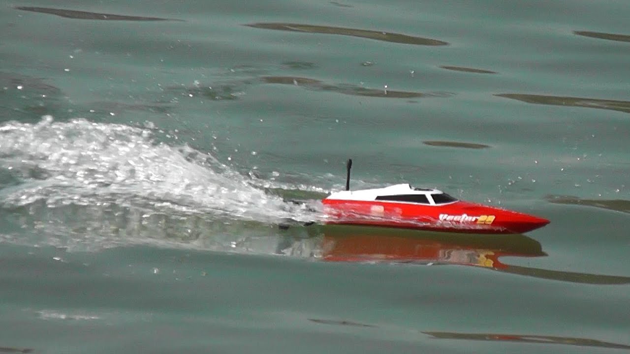 radio controlled motorboat vector 28 mini rc speed boat