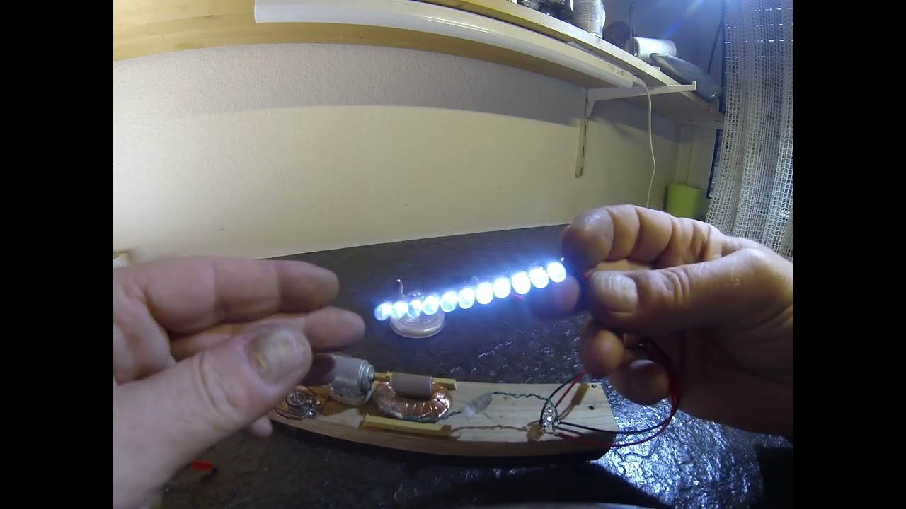 joule thief with Motor & dipol , 1 to 3 volts YouTube