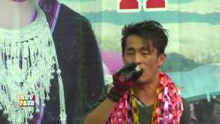 Khab Lis "Poj Nrauj Ntxim Hlub" @ Puchifa, Thailand singing chords