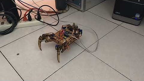 Meped V2 robot cuadrúpedo mecatrónica 8 servos