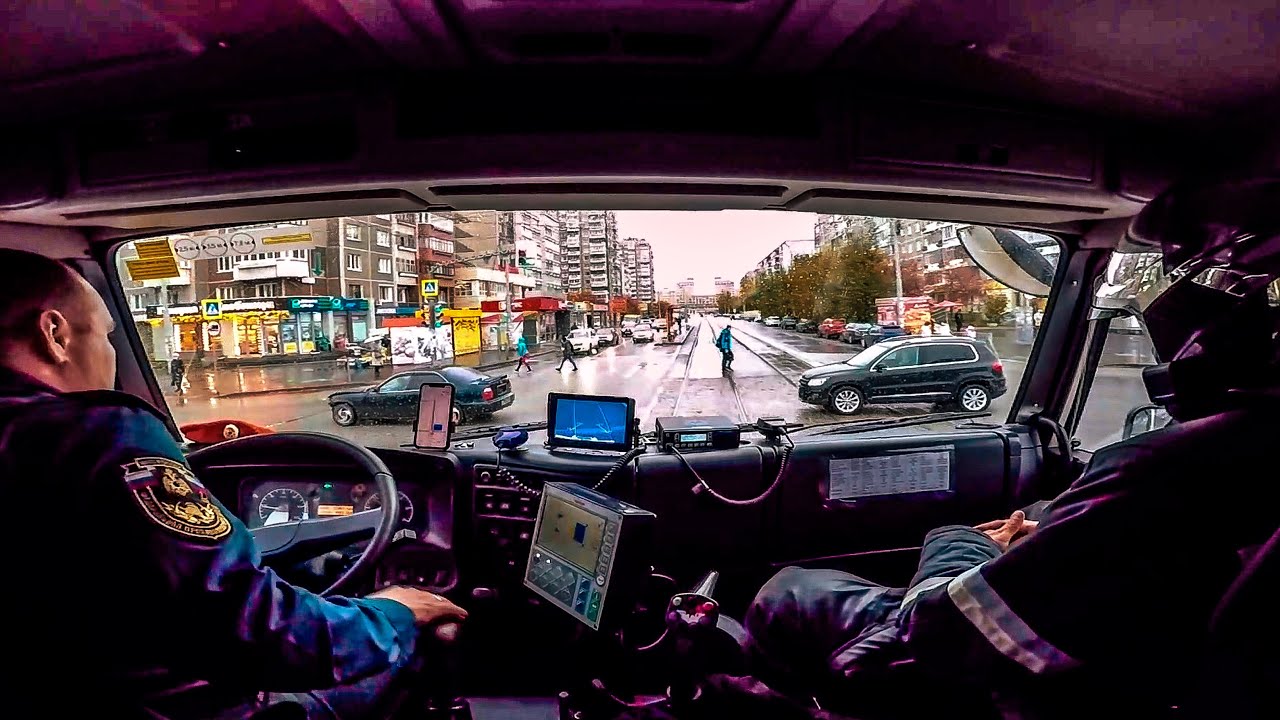 №25 УСТУПИ ДОРОГУ / Ох уж эта молодёжь....