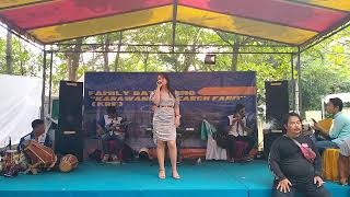 Download Lagu Hitam bukan putih ( Vocal : Mita amelia ) MP3