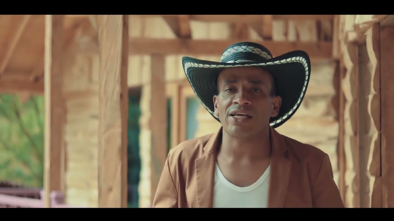 La Descarada, Javier el soñador- Video Oficial.