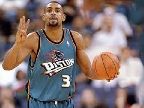 Mitchell & Ness Detroit Pistons 1998-1999 Grant Hill Swingman Jersey 