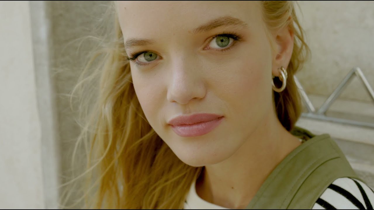 Welcome October | Carmela Shoes - YouTube