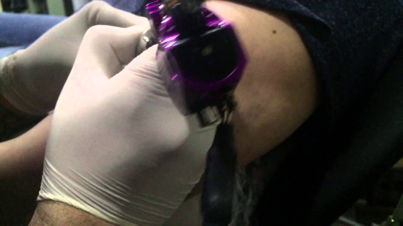 Daga negra tattoo - sonar 1091 - timelapse pin up tattoo