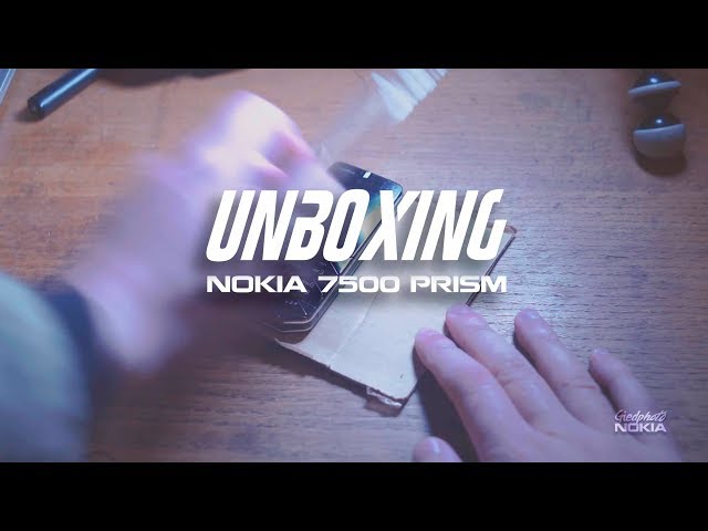 Unboxing Nokia 7500 Prism 📦