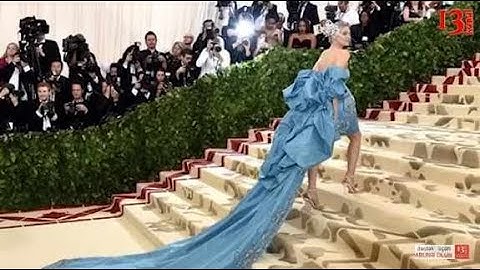 "Cənnətlik bədənlər yer üzündə": xüsusi moda nümayişi dünyanı şoka saldı - xəbərlər