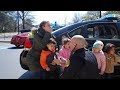 Police Officer Proposes To Preschool Teacher While Posing For Photo