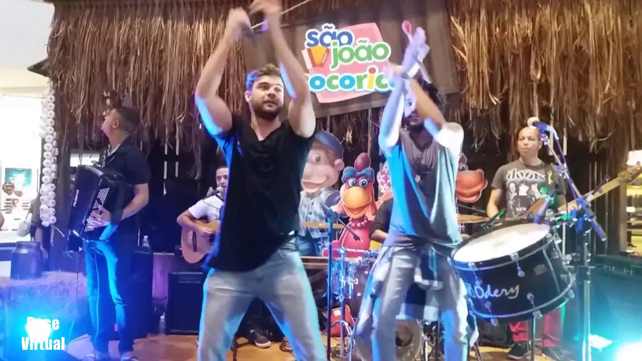 A Patricinha Abalou Tio Barnabe No Sao Joao Cocorico Do Salvador Shopping 16 06 2017 Youtube youtube