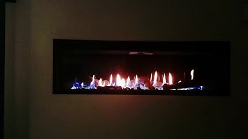 Live FIre Display Valor L2 Splitwood and Fluted Black Liner