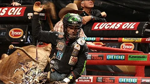 Cody Nance rides Cooper Tires Semper Fi for 87.75 points (PBR)