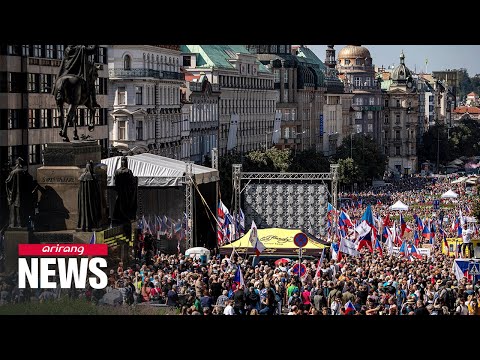 Tens of thousands of protesters rally in Prague against government, EU, NATO