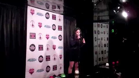 victoria tapia @ the comedy store