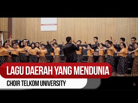 Telkom University Choir Membawakan &quot;Benggong&quot; di Polandia