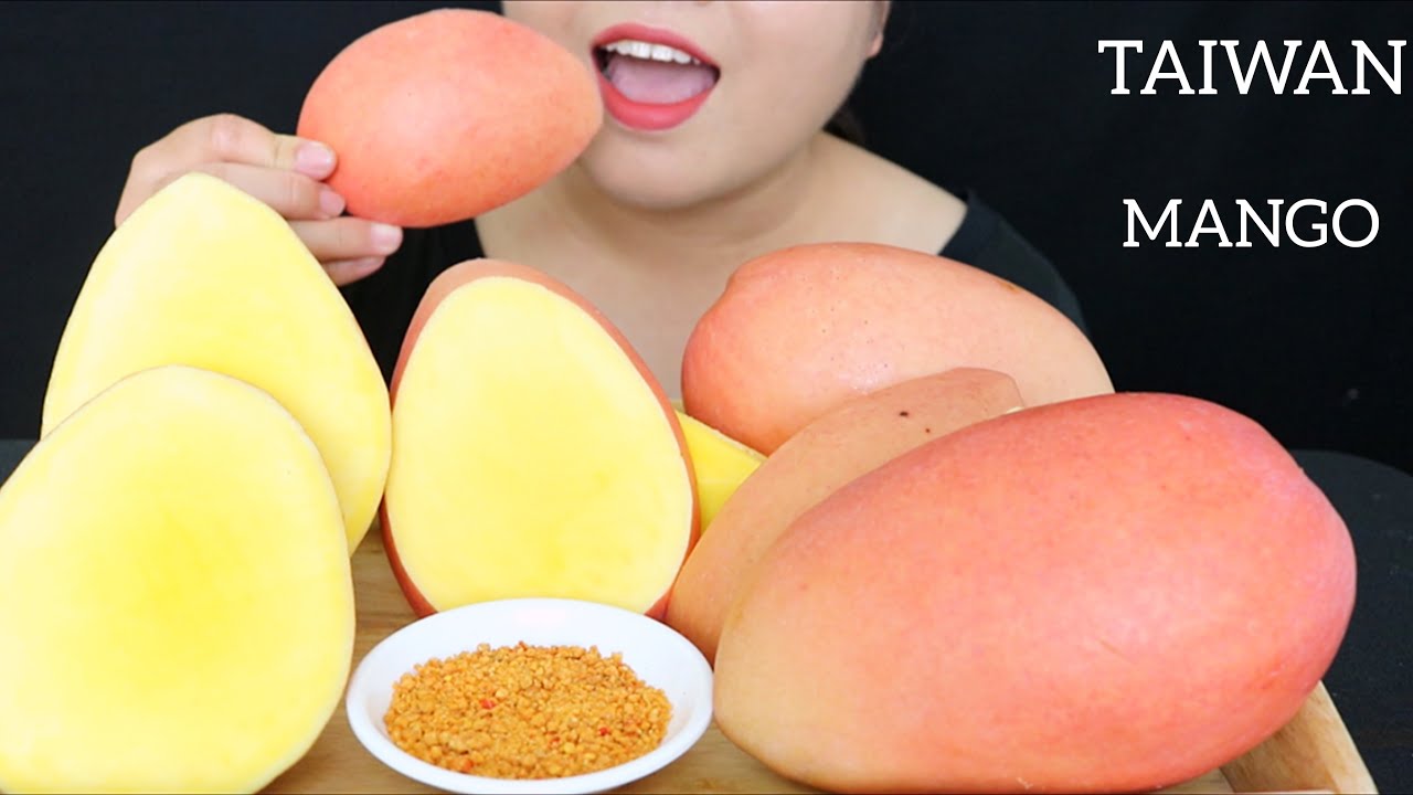 ASMR EATING GIANT TAIWAN PURPLE MANGOES. EXTREME CRUNCHY SOUNDS ĂN XOÀI ĐÀI LOAN NO TALKING MAI ASMR