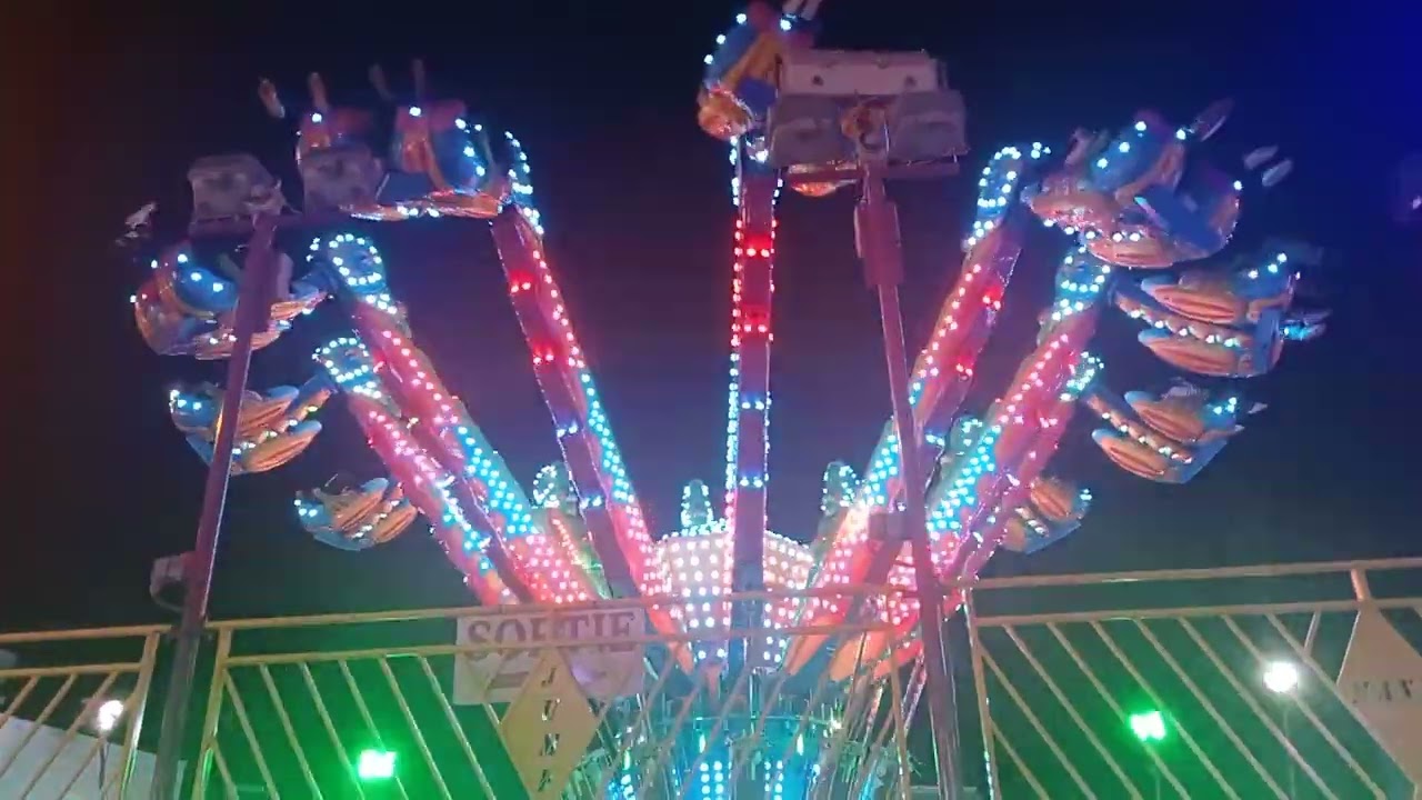 Foire de la Saint-Denis à Saint Quentin (cette vidéo a été filmé le soir)