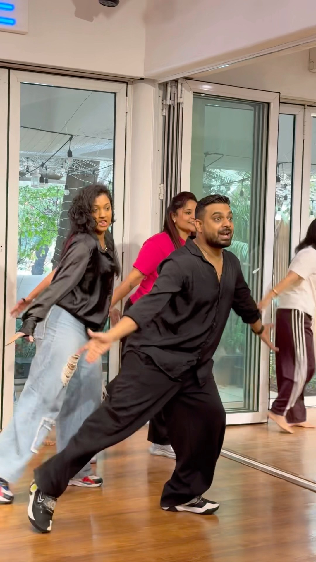 🕺 ബെസ്റ്റ് ഡാൻസ് വീഡിയോസ് - ShareChat