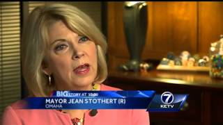 Mayor Stothert, Omaha Police Officers Association at odds over city's contract offer