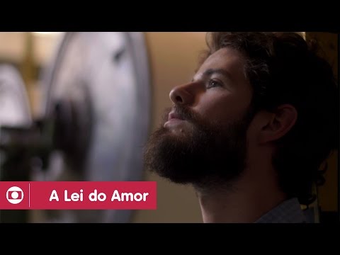 A Lei do Amor: Maurício Destri é Ciro jovem e Thiago Lacerda interpreta a fase adulta