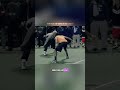 Kyrie Irving tạo cú lừa kinh điển khiến cả sân ngỡ ngàng #kyrieirving #bongro #nba #streetball