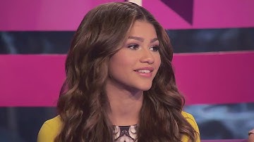 Project Runway: Threads: Guest Judge Zendaya Compliments a Contestant