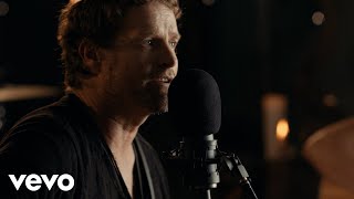 Watch Arno Carstens Spook video