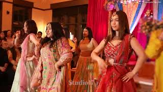 Bride's Surprise Wedding Dance | Maheen & Hyder | Group Wedding Dance |  Bollywood & Pakistani | HTX
